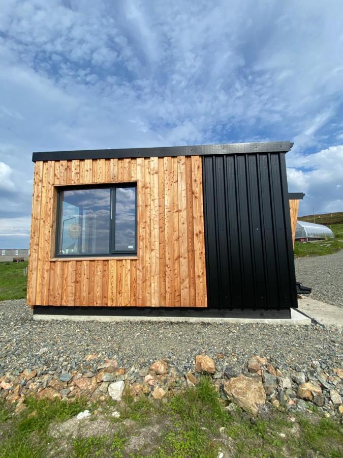 Unique Luxurious Cabin On Sea View Working Croft Garrabost Bagian luar foto